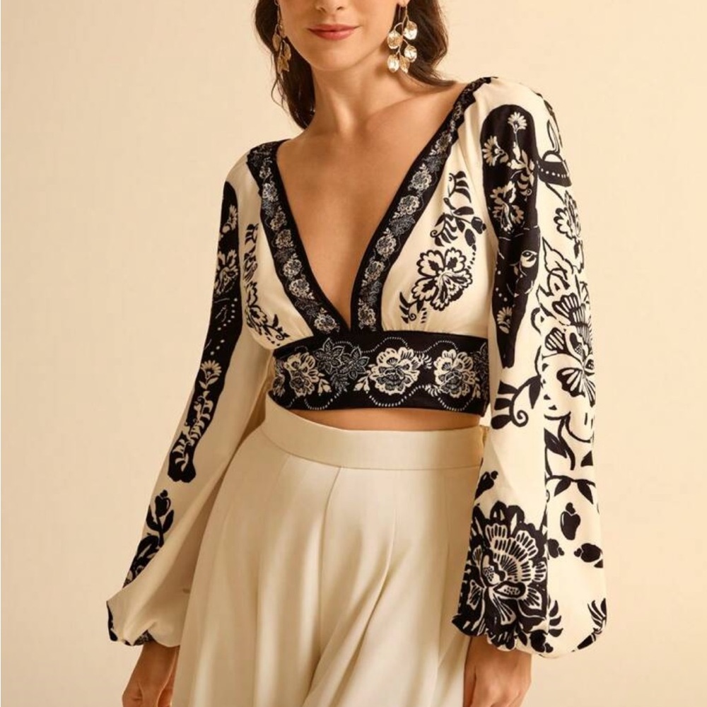 SHEIN Black and Cream Floral Blouse